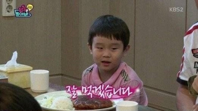 이경규가 어린이들 돈까스 썰어주는 이유