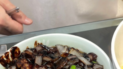 은근 매니아층 견고한 짜장면